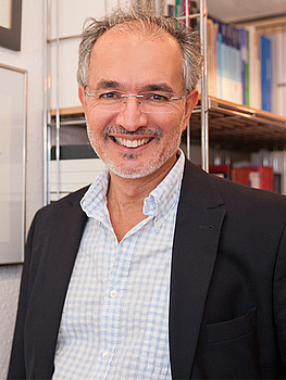 Dr. Daniel Castillo-Chevallier